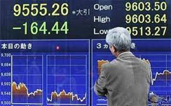 الأسهم اليابانية تغلق على تباين في مستهل الأسبوع 