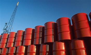 استقرار أسعار النفط وبرنت يسجل 77.79 دولار للبرميل