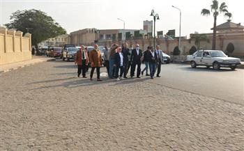 محافظ القليوبية يتفقد سير الأعمال بحي غرب شبرا الخمية