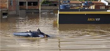 ارتفاع عدد قتلى الفيضانات في البرازيل إلى 24 شخصا
