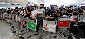 هونج كونج تمدد حظر الرحلات الجوية من 8 دول حتى 4 مارس المقبل بسبب كورونا