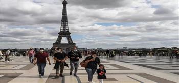 فرنسا تلغي إلزامية ارتداء الكمامات في الأماكن العامة المغلقة بداية من 28 فبراير
