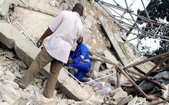انهيار مبنى قيد الإنشاء في نيجيريا