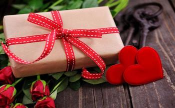 في عيد الحب.. اعرف هدية الفلانتين حسب برجك
