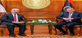 رئيس حكومة الوحدة الوطنية الليبية يبحث مع رئيس الوزراء الفلسطيني العلاقات الثنائية