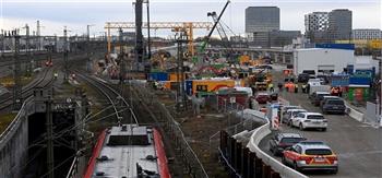 مصرع وإصابة 11 شخص على الأقل جراء تصادم قطارين للركاب في ميونيخ