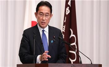 رئيس الوزراء الياباني يرتب محادثات مع الرئيس الأوكراني وسط قلق متزايد من الغزو الروسي المحتمل