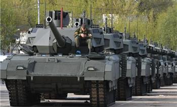 الدفاع الروسية تنشر لقطات لعودة دبابات ومعدات عسكرية بعد انتهاء التدريبات مع بيلاروس