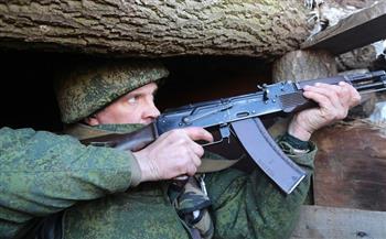 قوات دونيتسك تطلق النار ردا على قصف نفذه الجيش الأوكراني