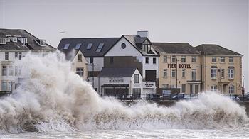 الأرصاد الجوية في بريطانيا تصدر تحذيراً من الطقس بسبب العاصفة "يونيس"