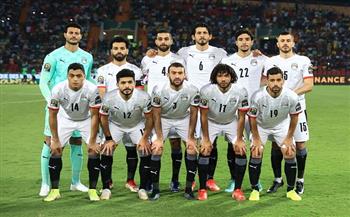 منتخب مصر يرتدي الزي الأبيض أمام الكاميرون في نصف نهائي أمم أفريقيا