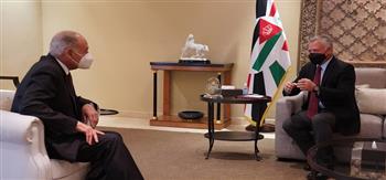 العاهل الأردني يلتقي بالأمين العام لجامعة الدول العربية