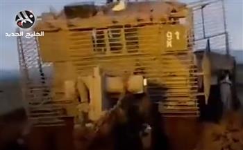 دبابات إسرائيلية تغرس في الطين بعد هطول الأمطار بهضبة الجولان (فيديو)