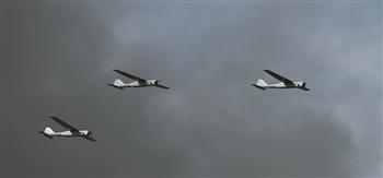 "الدفاع الإماراتية": اعتراض وتدمير 3 طائرات مسيرة اخترقت المجال الجوي للدولة