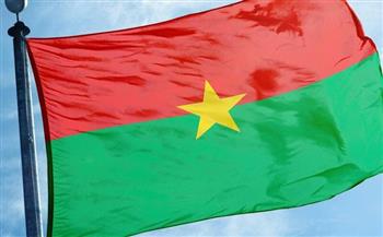 المجلس العسكري في بوركينا فاسو يأمر "بفتح تحقيق" في سقوط قتيلين