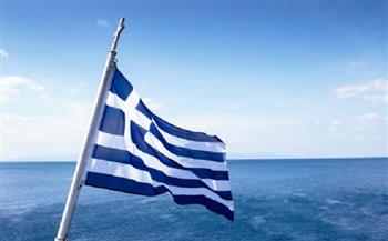 رجال الإنقاذ يستأنفون عمليات البحث "الصعبة" على متن عبارة في اليونان