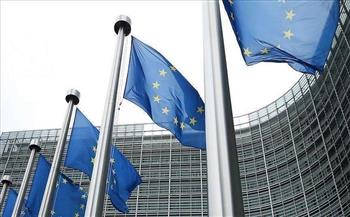 الاتحاد الأوروبي يوافق على إرسال بعثة من المدربين العسكريين إلى أوكرانيا 
