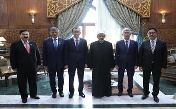 الرئيس الكازاخي يدعو شيخ الأزهر لزيارة بلاده وافتتاح مؤتمر زعماء الأديان السابع