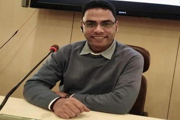 أستاذ فيروسات يضع 3 شروط لـ تحقيق انتهاء الموجة الخامسة من كورونا