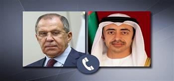 وزير الخارجية الإماراتي ونظيره الروسي يبحثان المستجدات الإقليمية والدولية