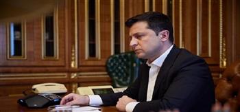 الرئيس الأوكراني يطالب الغرب بضمانات أمنية "فورية"