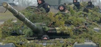 رئيس وزراء لاتفيا: روسيا تنقل قوات ودبابات إلى شرق أوكرانيا
