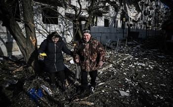 أنباء عن وقوع "مئات الانفجارات" في مدينة ساحلية أوكرانية