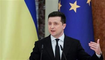 الرئيس الأوكراني: العقوبات وحدها لا تكفي لإيقاف روسيا