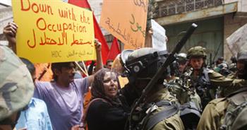 مسيرة في حي "الشيخ جراح" بالقدس تضامُنًا مع سكانه ضد الاحتلال