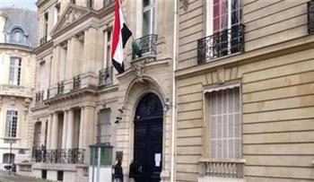 السفارة المصرية ببوخارست تنشر رقم هاتف الطوارىء الخاص بها مع بدء وصول مجموعات من المواطنين