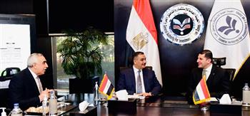 هيئة الاستثمار تبحث مع «البنك المركزي العراقي» تفعيل التعاون بين البلدين
