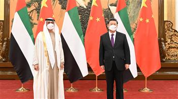 الرئيس الصيني وولي عهد أبوظبي يبحثان علاقات البلدين والتطورات في المنطقة