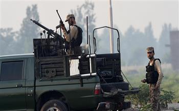 الجيش الباكستاني يعلن مقتل 20 متمردا في هجمات على قاعدتين عسكريتين