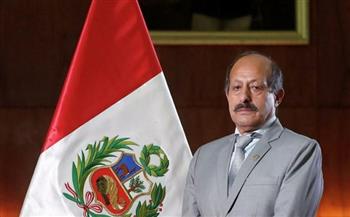 رئيس وزراء بيرو يستقيل من منصبه بعد أيام من تعيينه