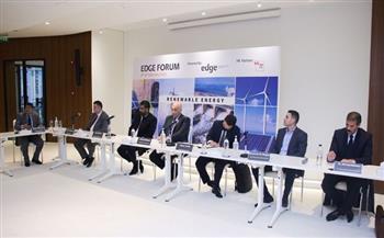 ندوة "الطاقة المتجددة تصنع المستقبل" تطالب بتوطين صناعة السيارات الكهربية