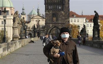 التشيك تسجل 10 آلاف و712 إصابة جديدة بفيروس كورونا