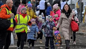 وكالة حرس الحدود البولندية: استقبلنا 43ر1 مليون شخص من الفارين من أوكرانيا