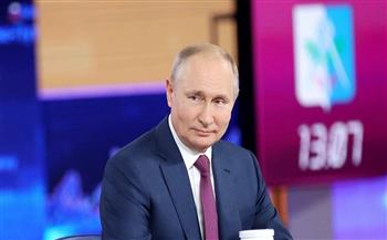 استطلاع : 75% من الروس يثقون فى الرئيس بوتين و76% يعتبرون عمله إيجابيا
