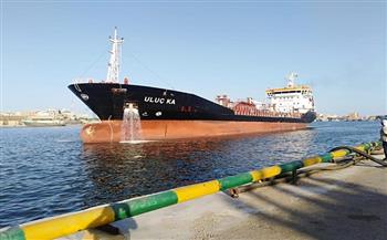 تداول 16 سفينة حاويات وبضائع عامة بموانئ بورسعيد