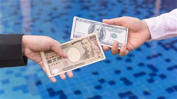 ارتفاع الدولار الأمريكي عالميا أمام الين الياباني