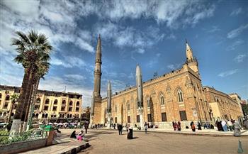 «الأوقاف» تقرر غلق مسجد الإمام الحسين