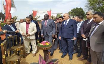 وزير الري ونظيره بجنوب السودان يفتتحان معرض «زهور الربيع» بالقناطر الخيرية
