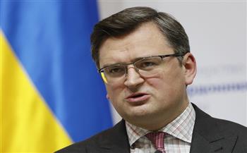وزير الخارجية الأوكراني يحذر المواطنين الأجانب من الانضمام للقوات الروسية
