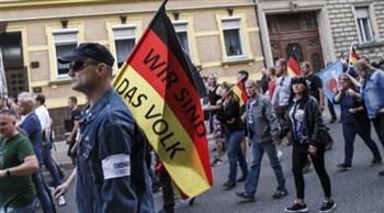 ألمانيا تطرح خطة لمكافحة اليمينيين