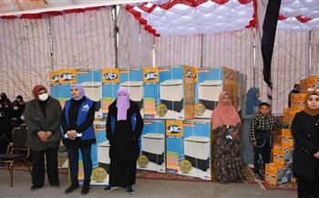 محافظ الفيوم يشارك في احتفالية تسليم جهاز 250 عروسة للفتيات اليتيمات