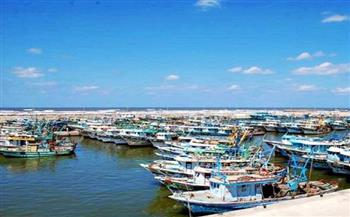 استمرار فتح ميناء الصيد البحري ببرج البرلس بكفر الشيخ لليوم الثالث