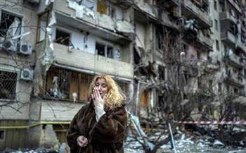 مقتل وإصابة 5 أشخاص إثر قصف مبنى سكني في كييف