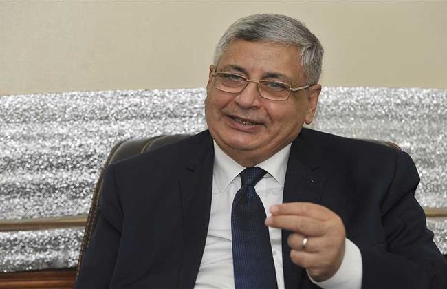 في يوم الطبيب.. مستشار الرئيس: 4 أسباب تدفع الأطباء المصريين للهجرة