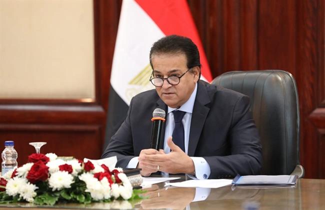 خالد عبدالغفار يترأس اجتماع اللجنة العليا لزراعة الأعضاء البشرية