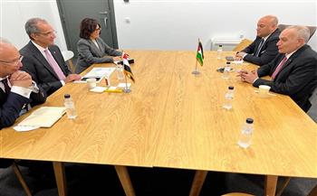وزير الاتصالات يلتقى نظيريه الفلسطيني والأردني لتعزيز التعاون